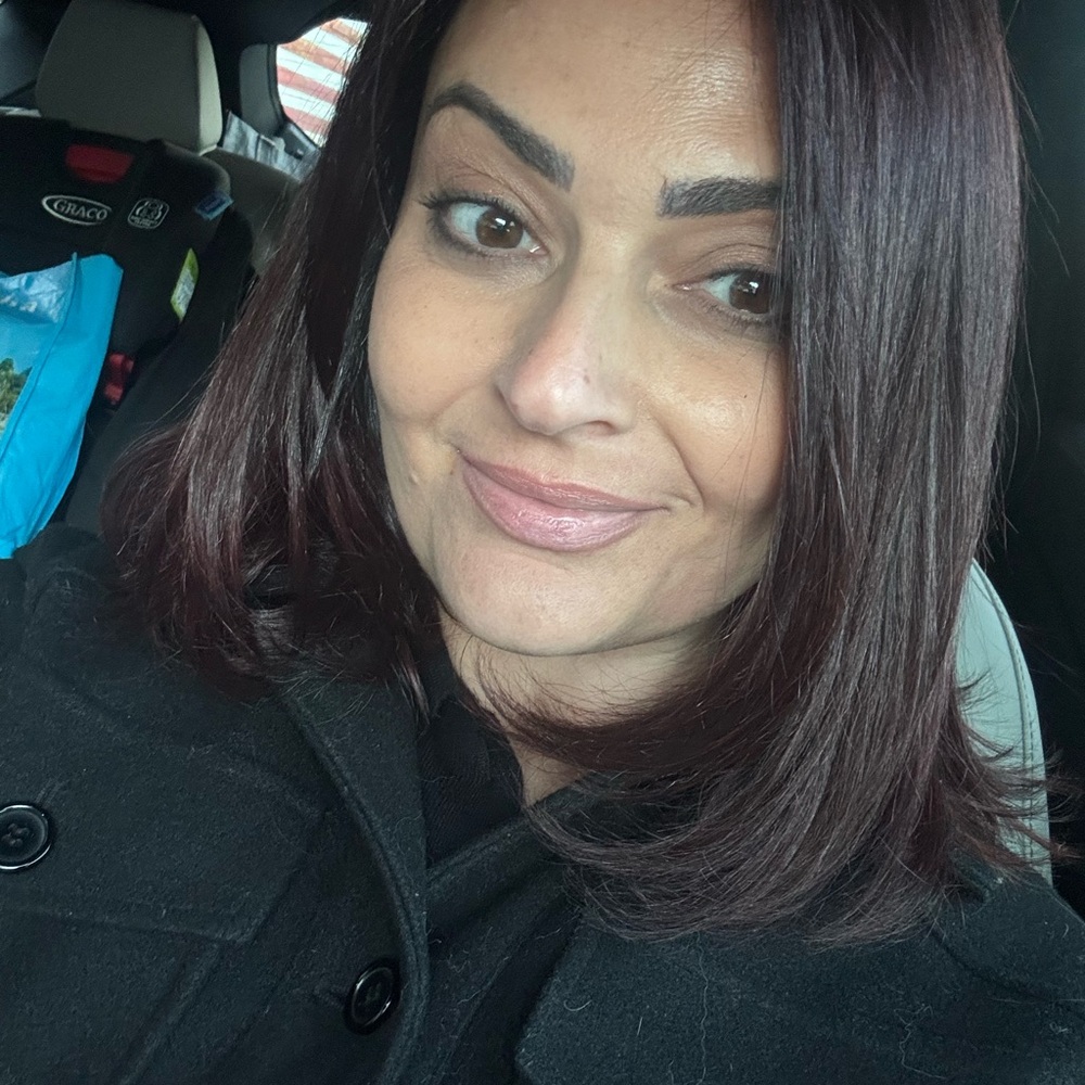 Meet your Posher, Lauren